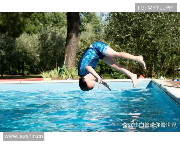 游泳对健康的全面益处：增强体质、改善心肺功能、减压放松的最佳运动选择